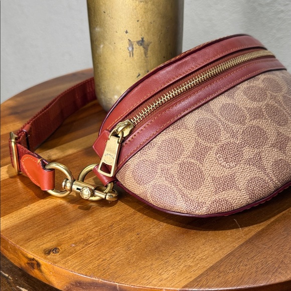 Coach Signature Fanny 39937 Tan Rust/Gold Belt Leather Pack Bag - Picture 4 of 11